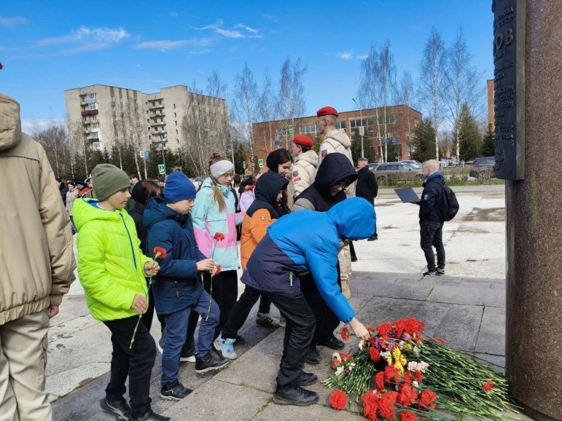  День космонавтики